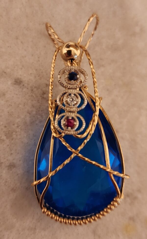 Blue topaz pendant